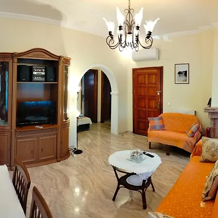 Apartamento Seaside Pool Mesongí