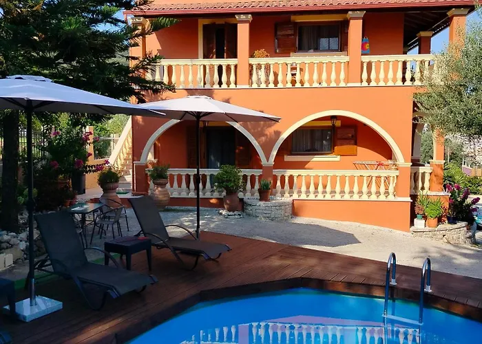 Seaside Pool * Mesongí